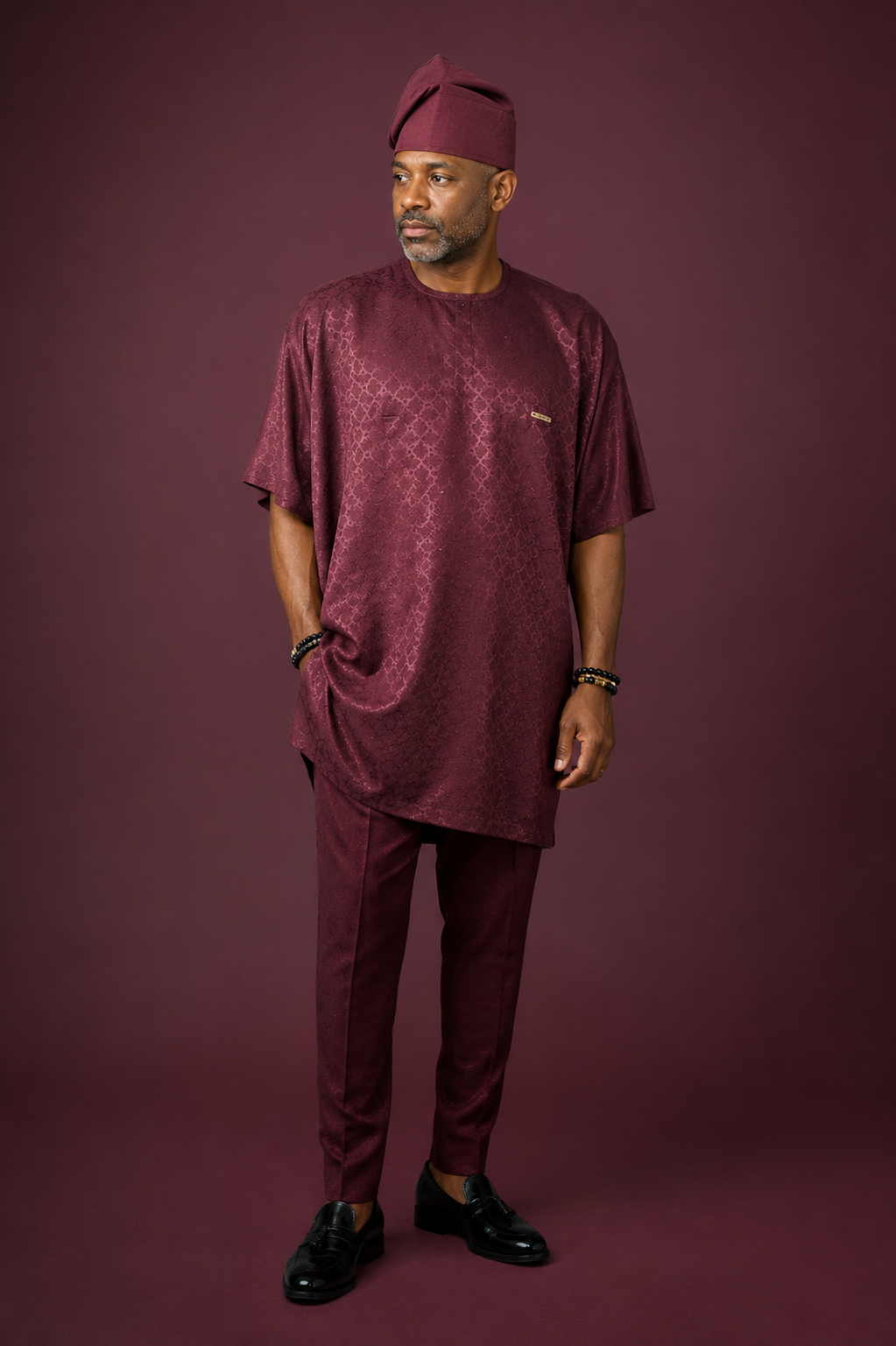 Luxury Two-Piece Nigerian Danshiki for Men with Swarovski Stone Detailing- Maroon