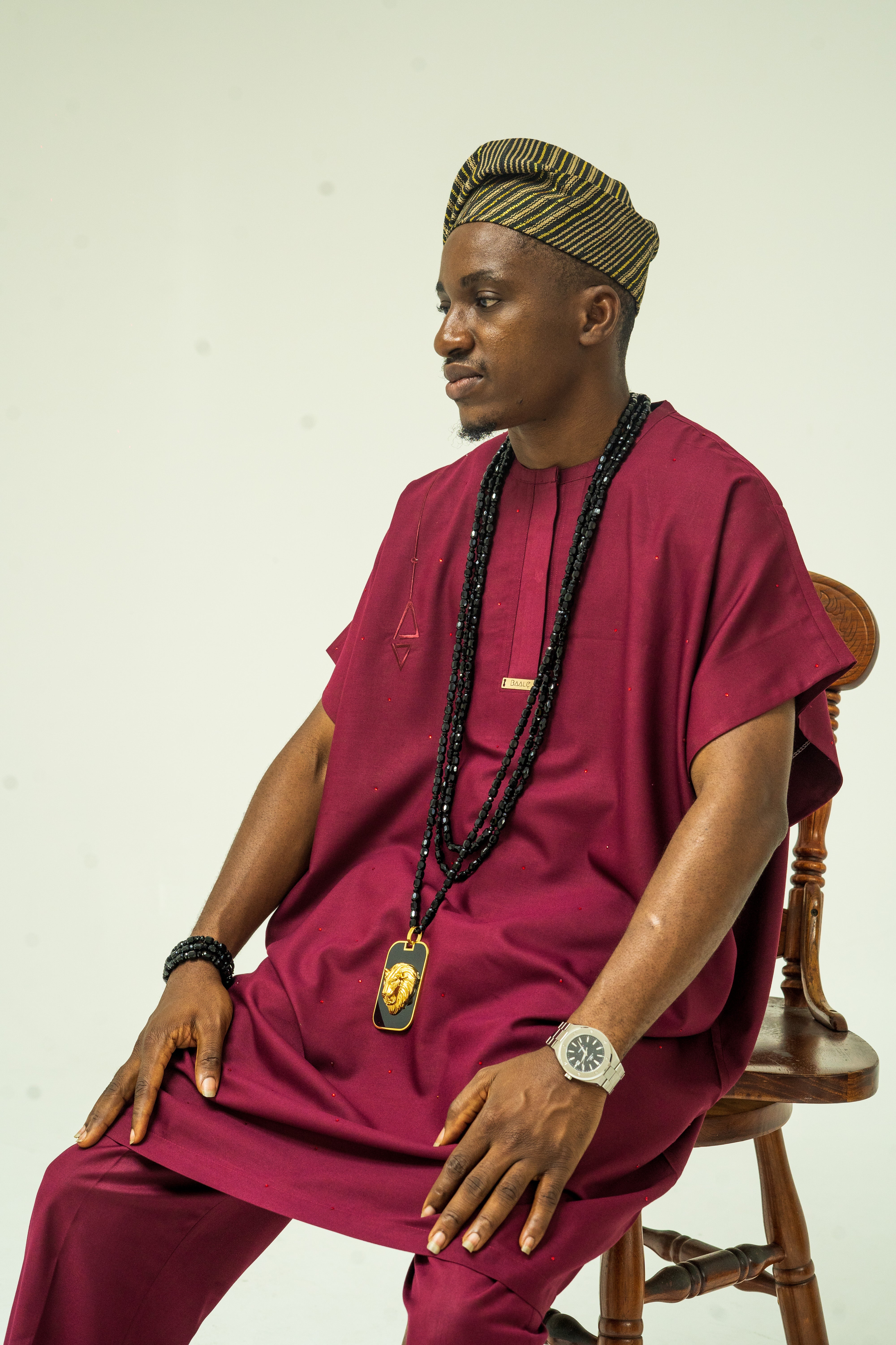 Luxury Two-Piece Nigerian Danshiki for Men with Swarovski Stone Detailing - Balogun