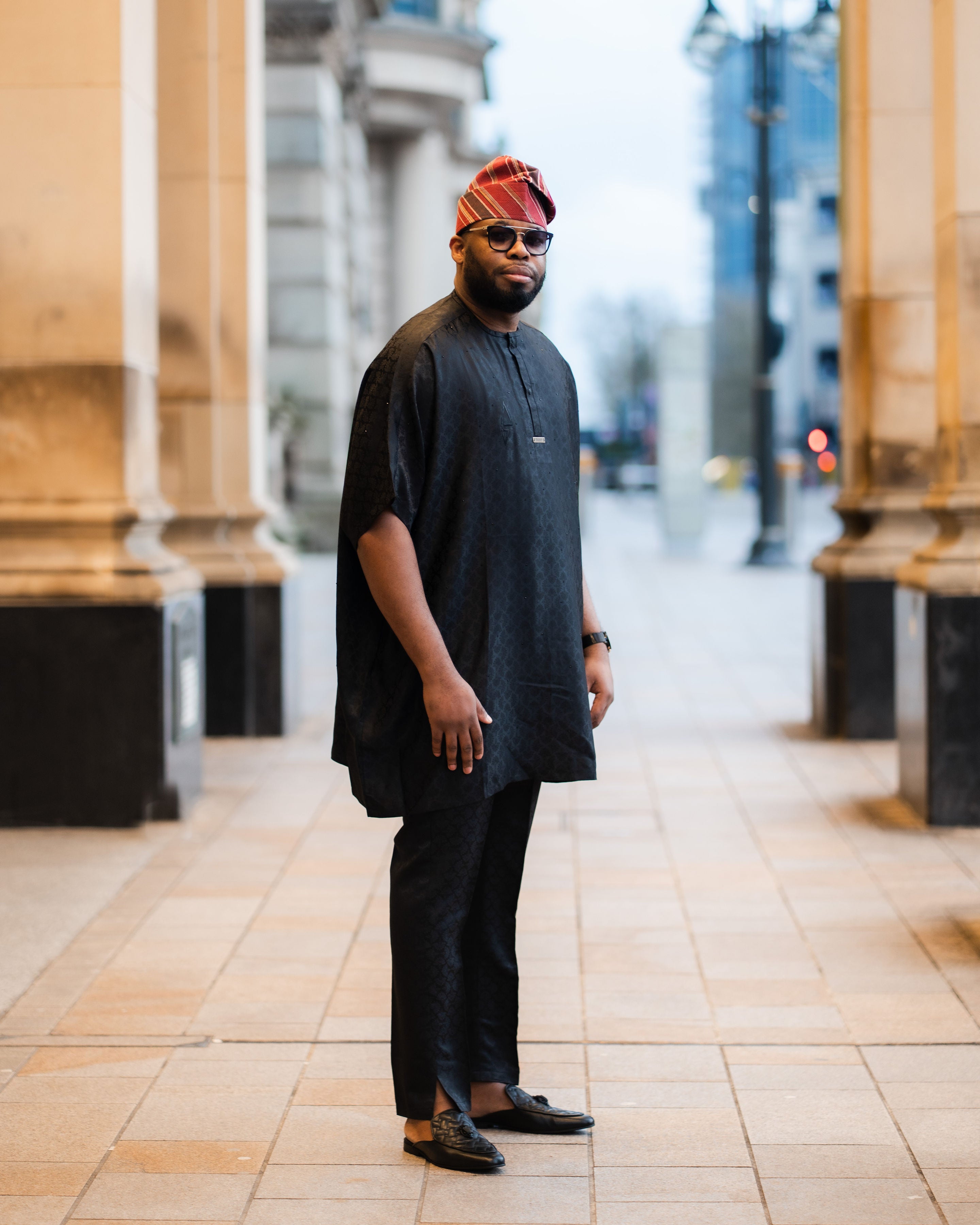 Luxury Two-Piece Nigerian Danshiki for Men with Swarovski Stone Detailing- Black